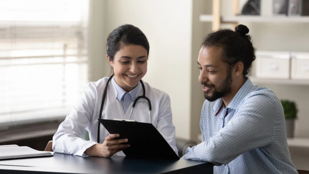 Traditional-and-Digital-Healthcare