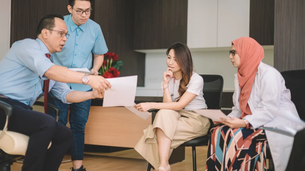 Panel Clinic vs Digital Health: Why FEV3R Wins panel-clinic-vs-digital-health-fev3r