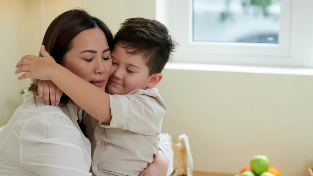 New Mom Malaysia: Consult Doctors Anytime with FEV3R